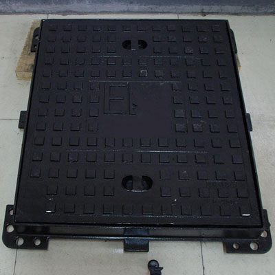Ductile manhole cover and grate17